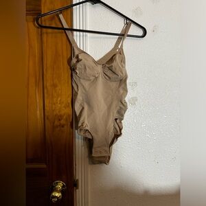 Skims Body Suite New Large Size seamless shapewear body suit